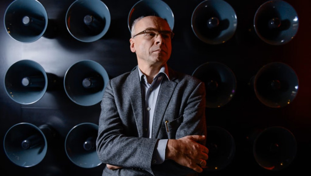 Poland’s Jewish museum director returns, 7 years after being pushed out by nationalist politics
