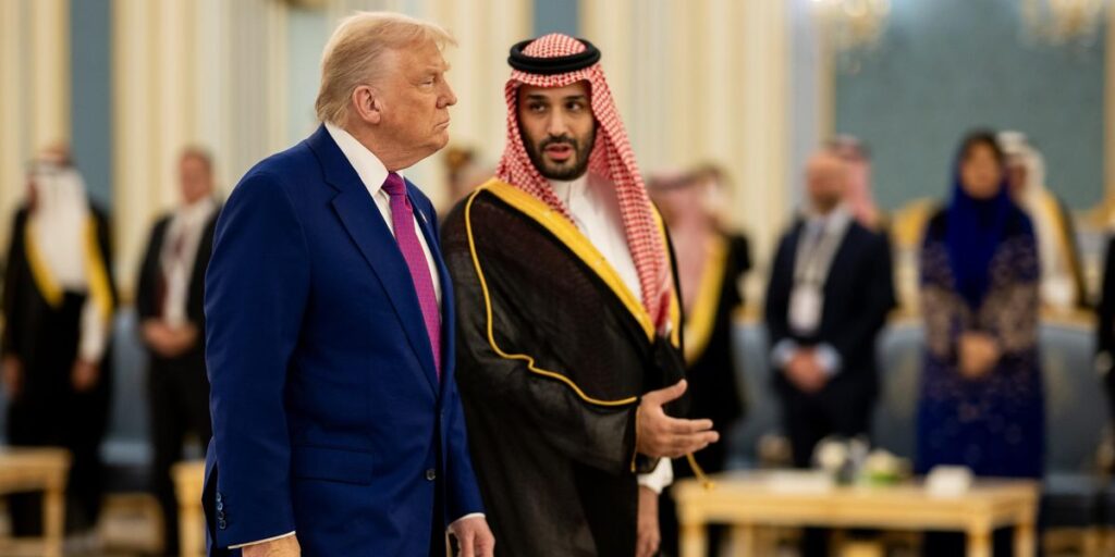 Amid turmoil, Trump to give Saudi Arabia sweet nuclear deal Amid turmoil, Trump to give Saudi Arabia sweet nuclear deal