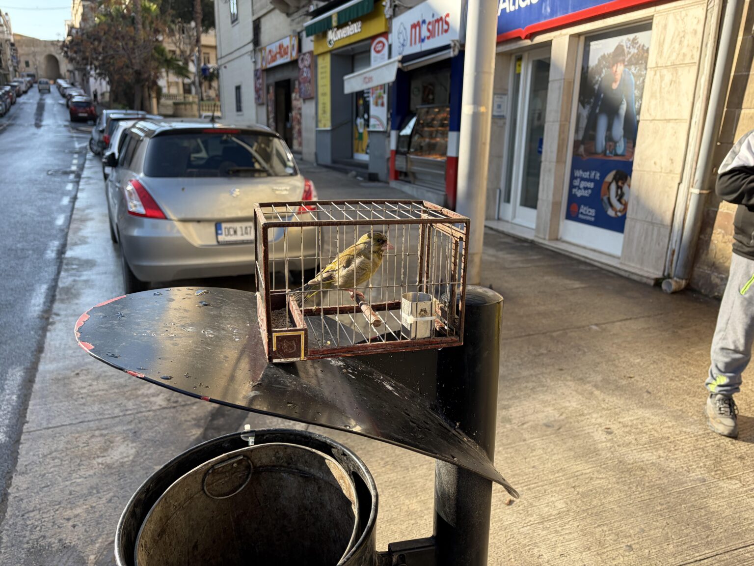 Spotted near our hotel in Cospicua last week… What is this? ☹️