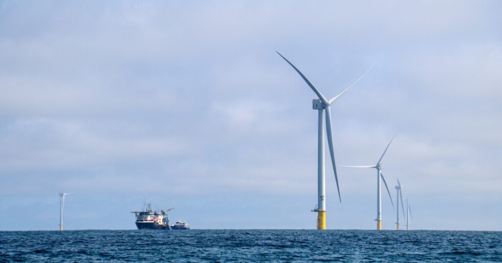 Offshore wind energy could lower winter blackout risk and save ratepayers money, study finds