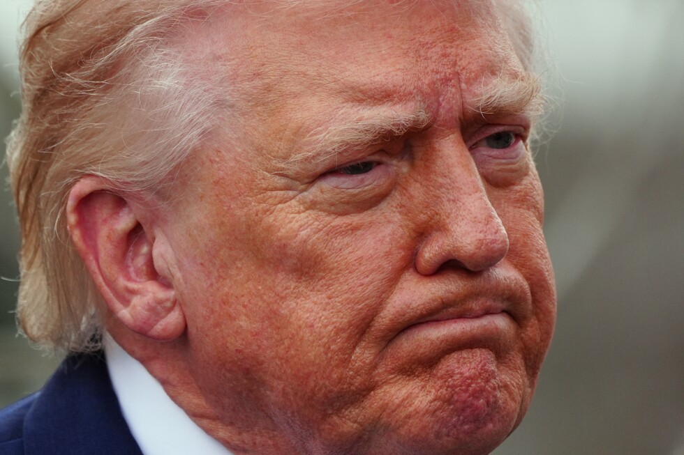 Trump delivers mixed messages about the war with Iran Trump delivers mixed messages about the war with Iran