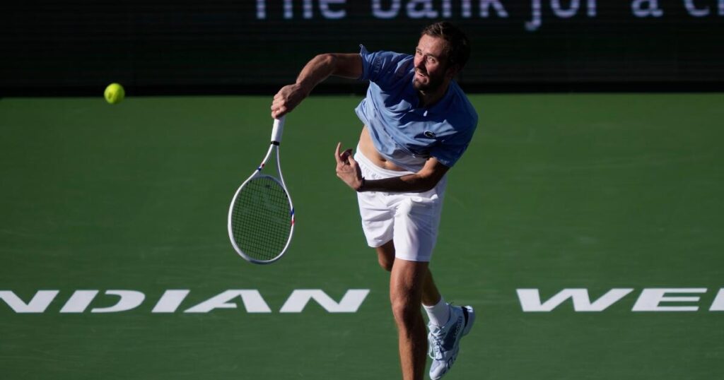 Indian Wells: Daniil Medvedev upsets Carlos Alcaraz to reach final