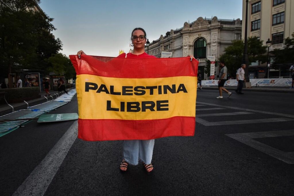 Not gonna lie, the FOMO is real. Spain is just built different. VIVA ESPAÑA 🇪🇸🇪🇸🇪🇸