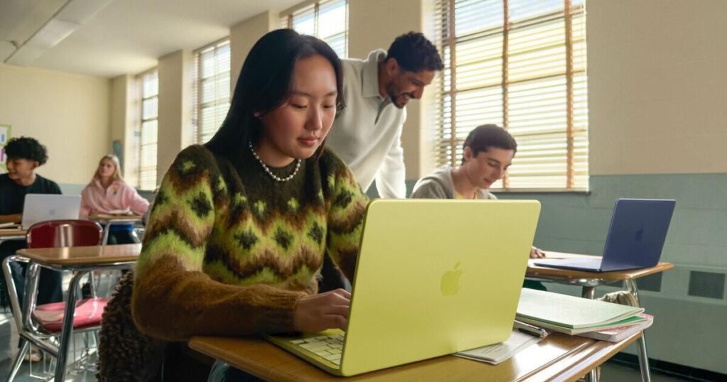 Official MacBook Neo: 13" retina screen, the processor of an iPhone and costs 699 euros