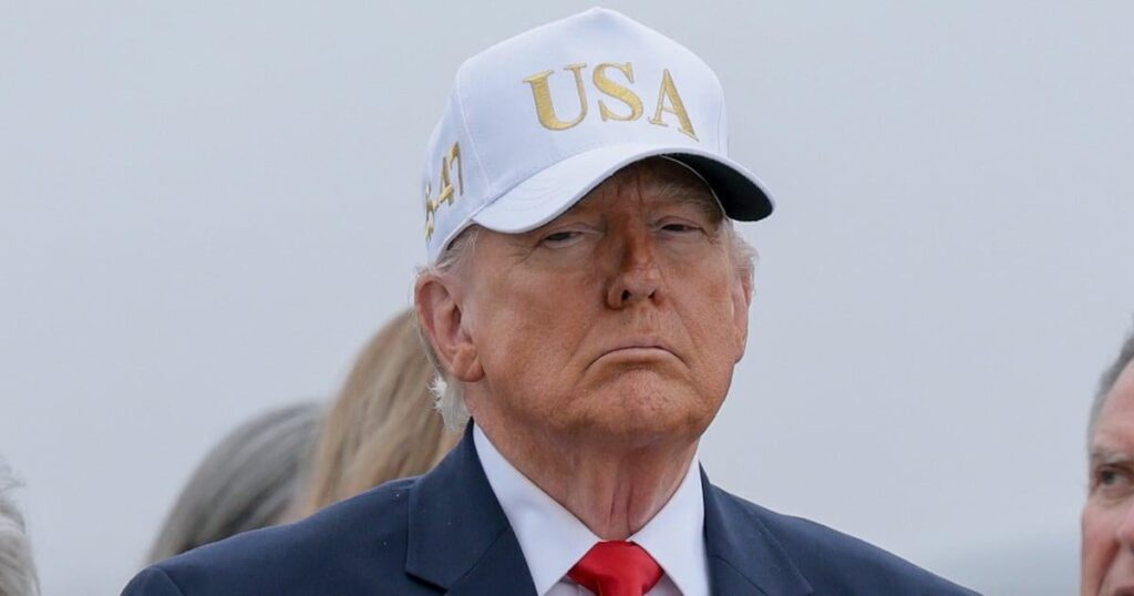 Trump Blasted for Golfing as More Die in His War | The president hit the links as people continue to die in a war he started.