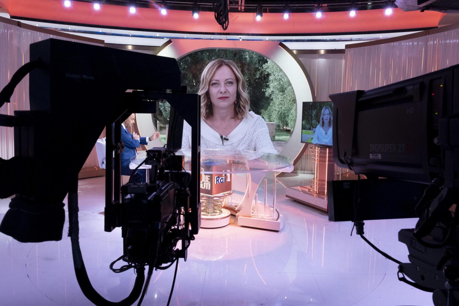 Yes is getting more space than No on television