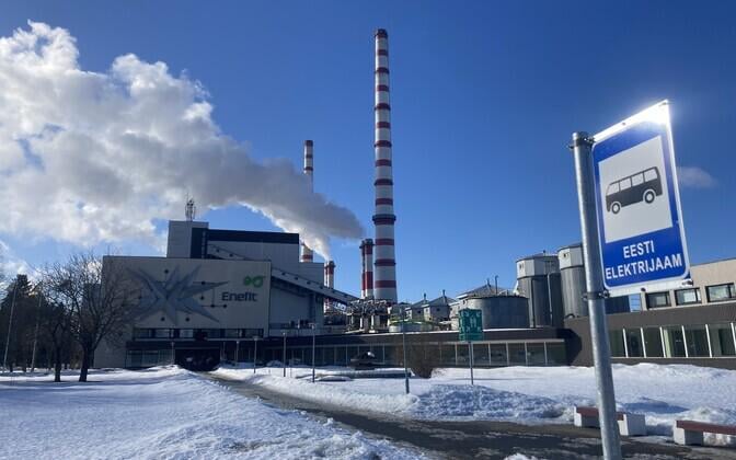 Russian drone hits Auvere power station chimney in eastern Estonia