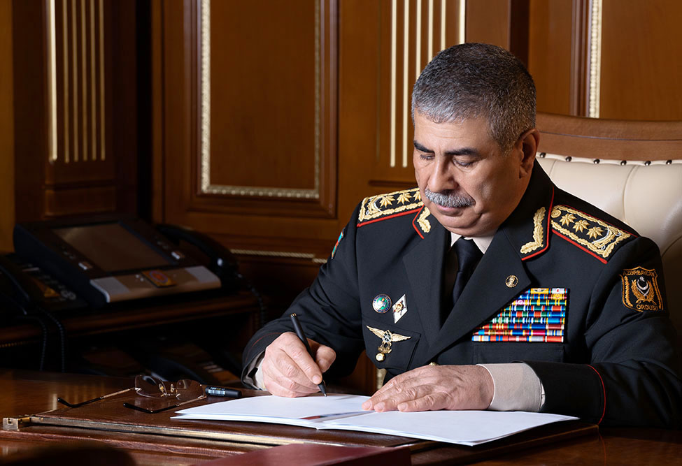 Azerbaijan extends condolences to Pakistan following helicopter crash Azerbaijani Defense Minister expresses condolences to Türkiye and Qatar