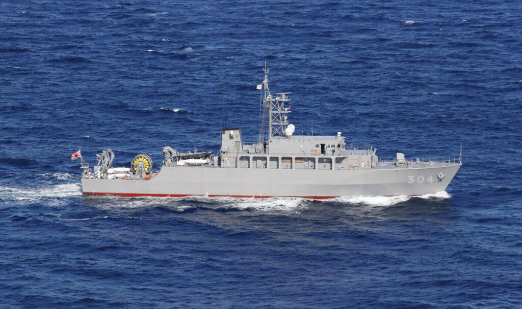Japan Rules Out Sending Minesweepers to Middle East, Takaichi Says