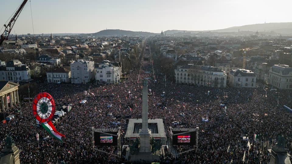 There were at least 500,000+ people outside