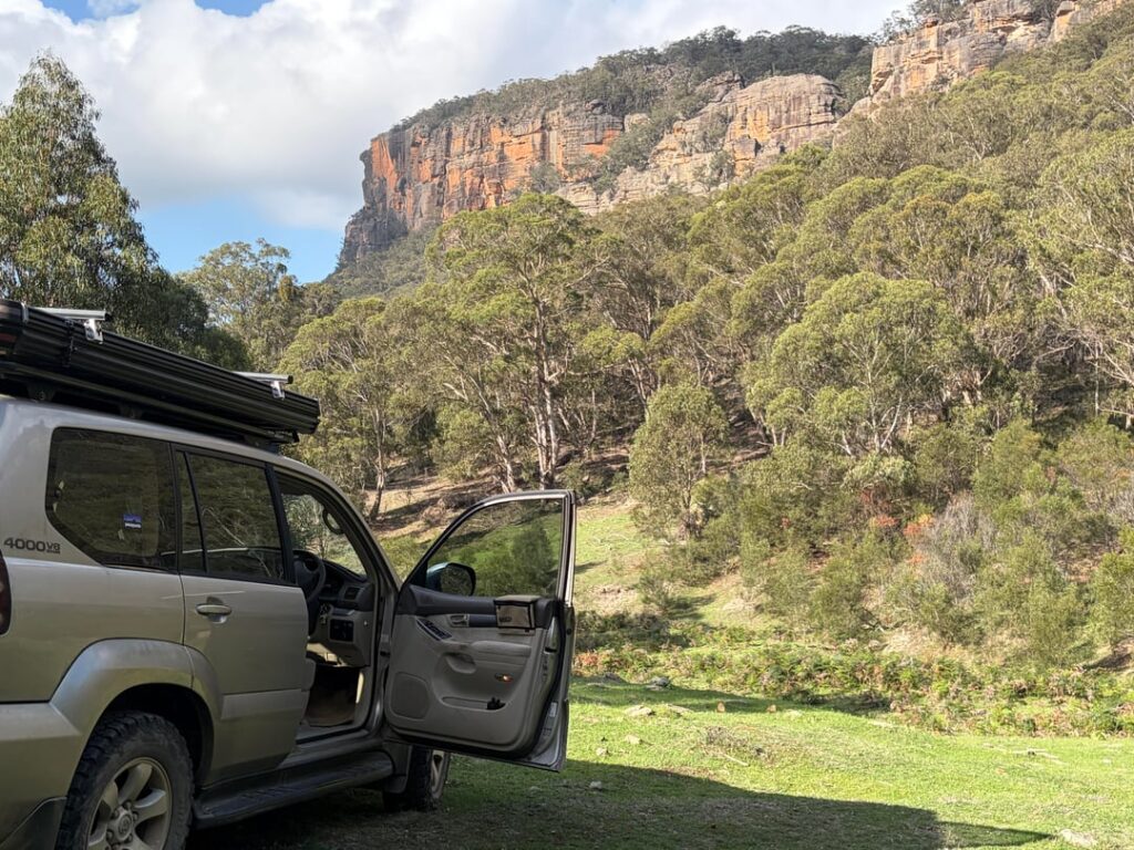Capertee exploring 2 hrs from Sydney