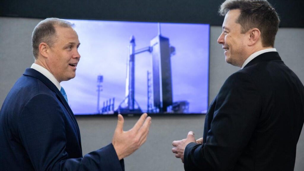 Former NASA chief turned ULA lobbyist seeks law to limit SpaceX funding