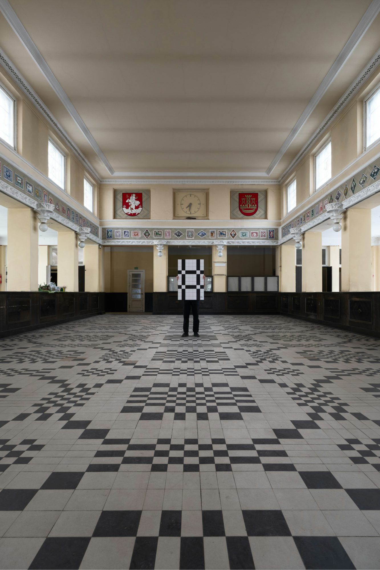 Original tiling in the Kaunas Central Post Office