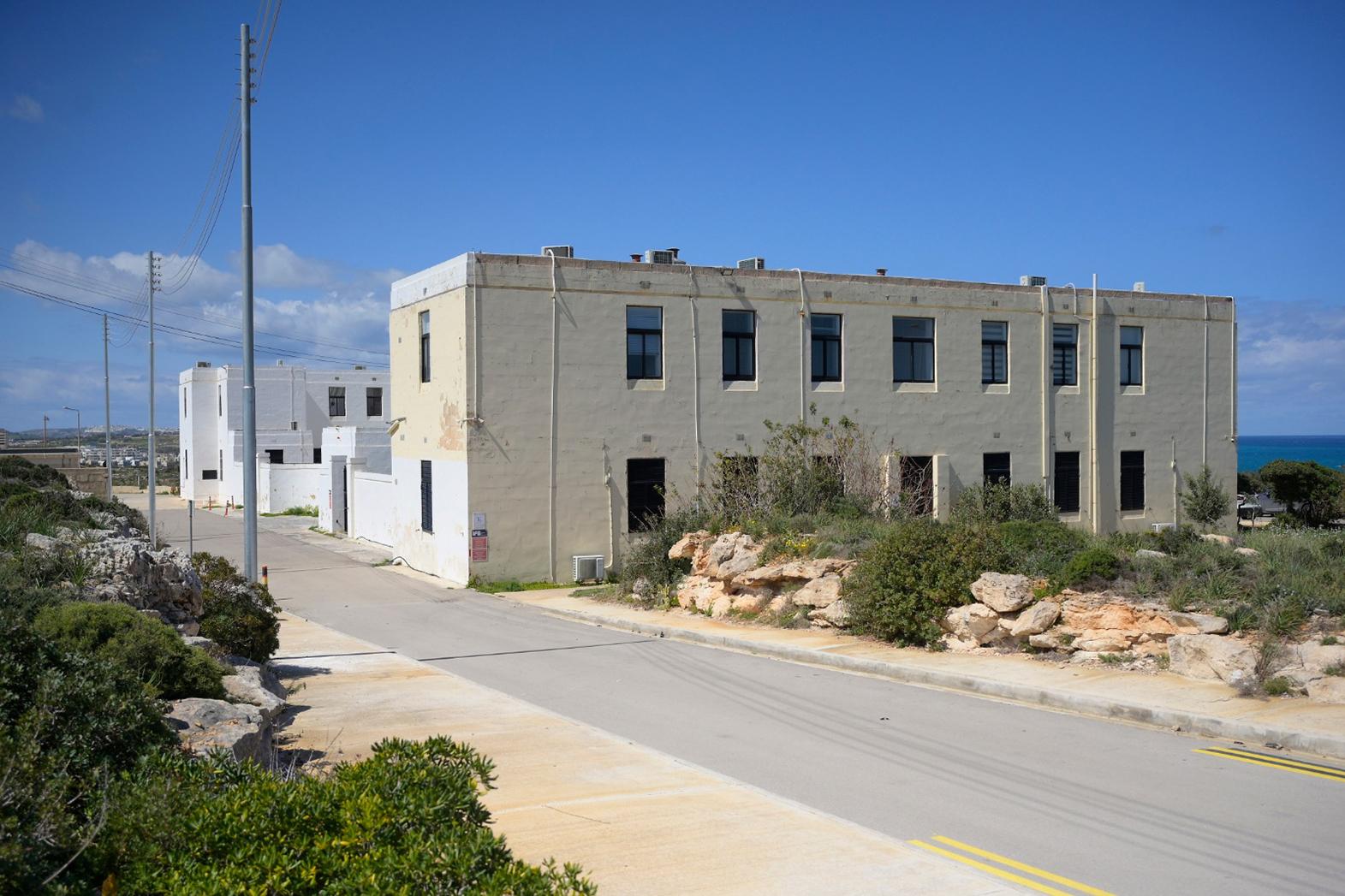 Some industry experts believe the Pembroke site’s commanding coastal views would give it the edge. Photo: Matthew Mirabelli