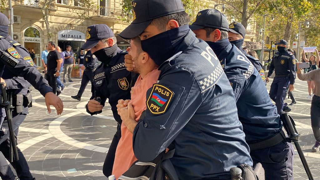 HRW condemns Georgia expulsion of Azerbaijan journalist amid persecution risk - JURIST