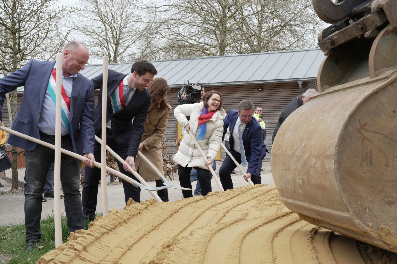 Cross-border mobility: Work begins on new cycle path connecting Arlon to Luxembourg