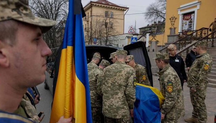 Russia returns bodies of 1,000 soldiers to Ukraine