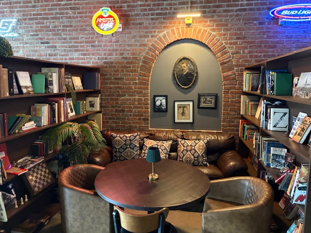 'Speakeasy' is tone at new CT restaurant with 'customizable' menu