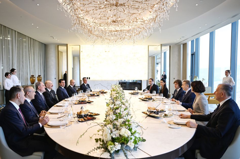 Luncheon held in honor of the President of the Republic of Azerbaijan [PHOTOS/VIDEO] - Gallery Image