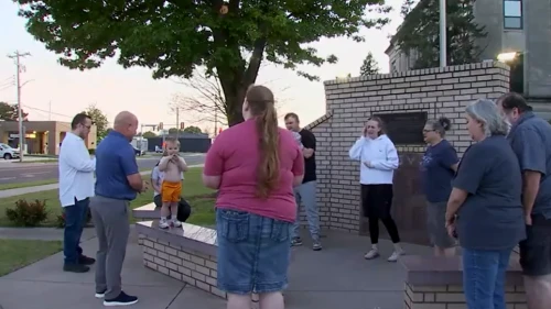 Church prays for Pauls Valley students ahead of return to school