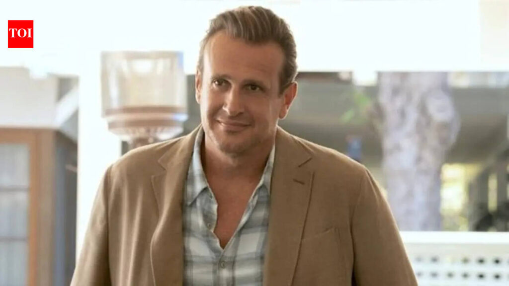 Jason Segel spills beans on security being called on him in Finland over ‘friendly’ American habit: Here’s what happened | Jason Segel spills beans on security being called on him in Finland over ‘friendly’ American habit: Here’s what happened |