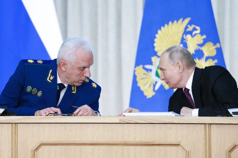 Image for UBS capital rules could hurt Swiss economy, bank-commissioned study finds