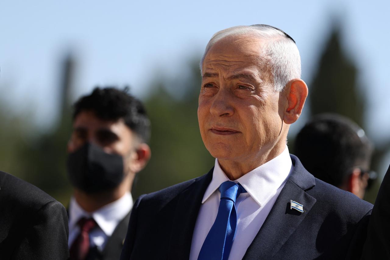 Israel’s Prime Minister Benjamin Netanyahu attends a wreath-laying ceremony at the Yad Vashem Holocaust Memorial Museum in Jerusalem, April 14, 2026. (AFP Photo)