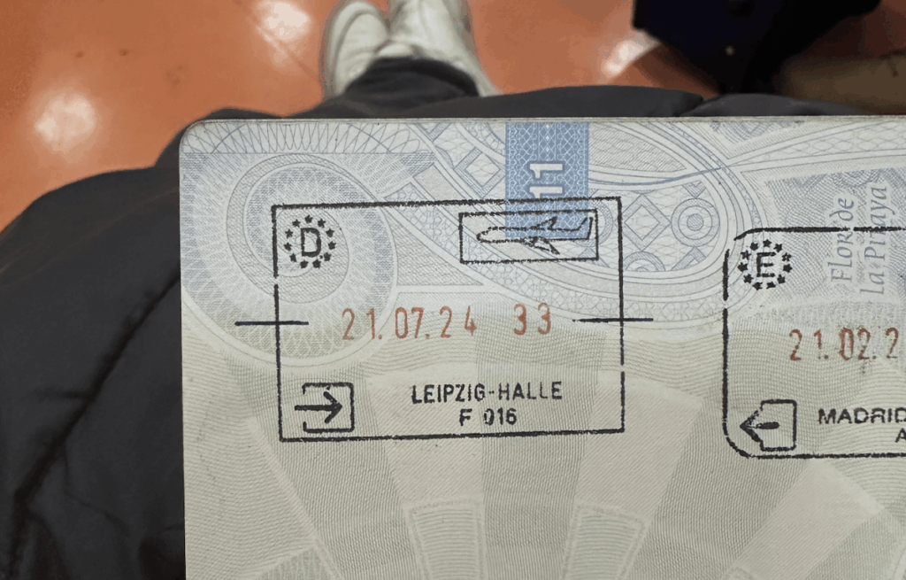 Denied at the border because of the 'gap' that 'entry/exit' entails in the control of non-EU citizens