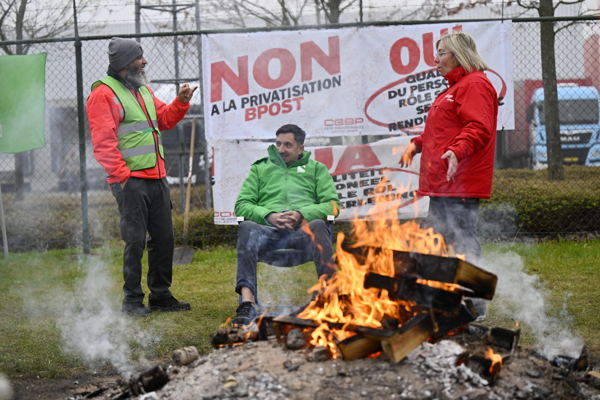 Brussels left without mail for nearly two weeks as Bpost strike drags on