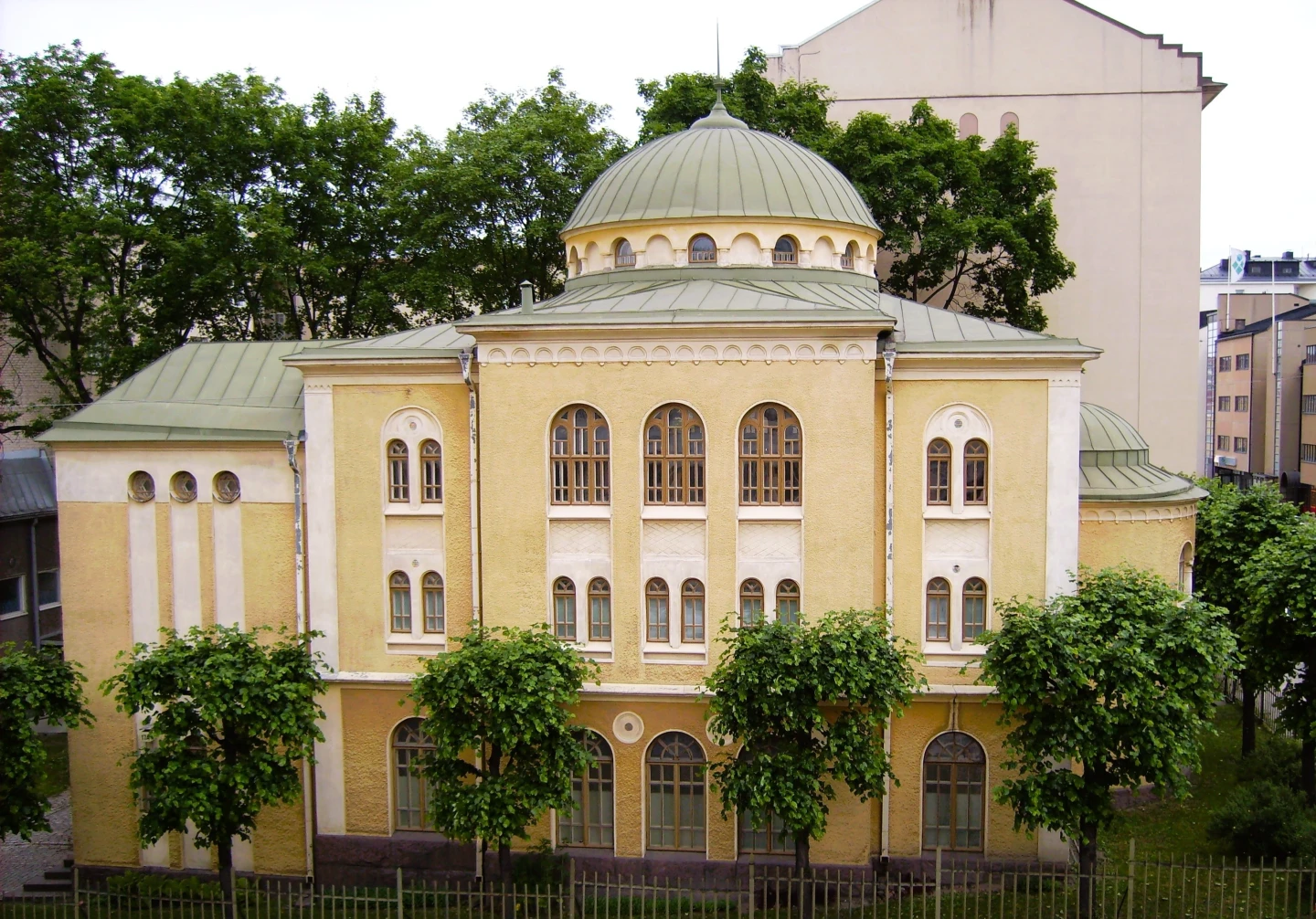 The synagogue in Turku, Finland, in 2007. Credit: Harri Blomberg via Wikimedia Commons.