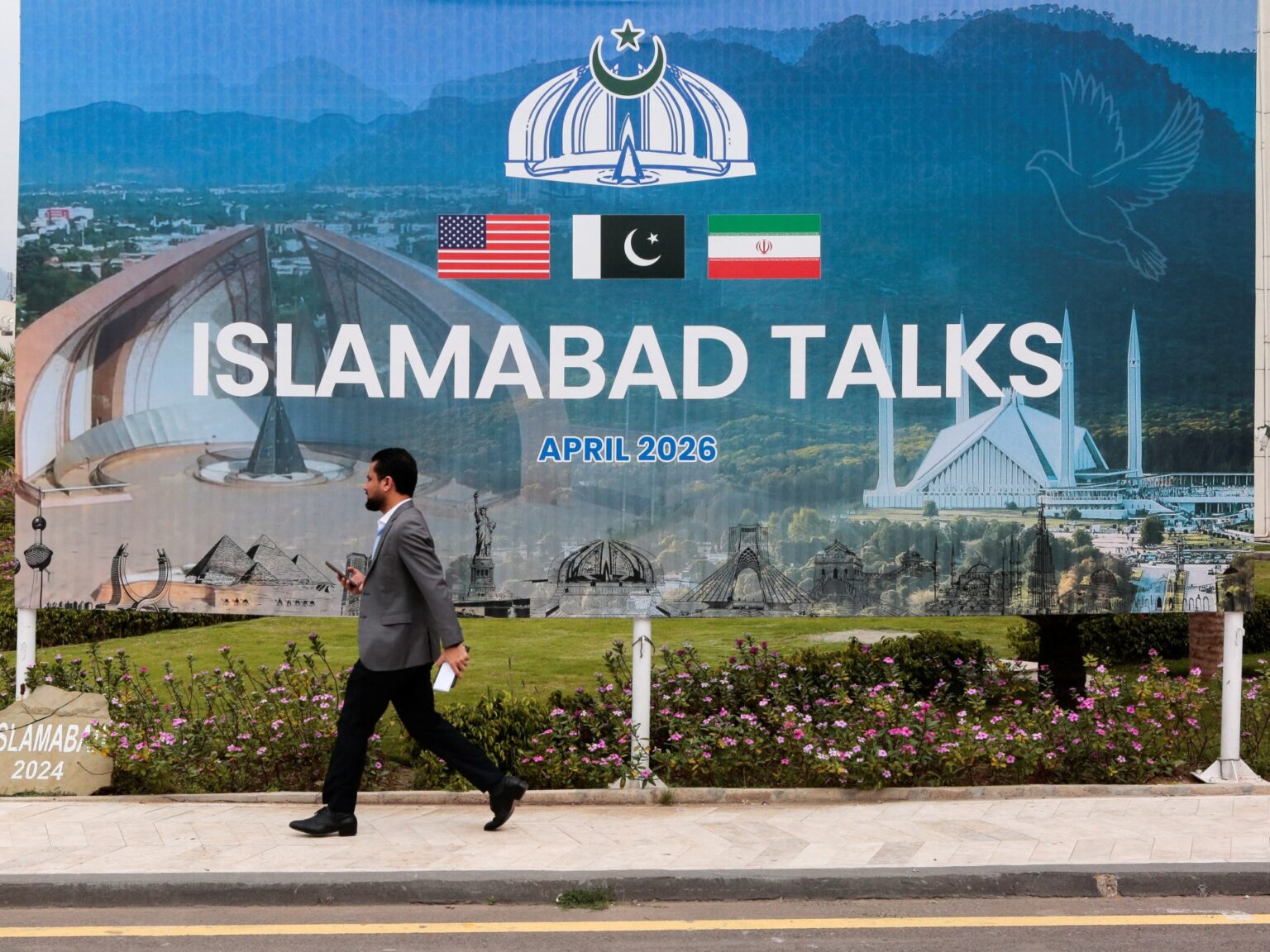 US-Iran direct talks on ending war under way in Pakistan | US-Israel war on Iran News