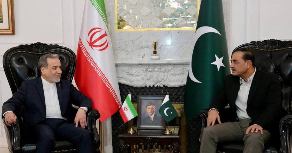 Iran offers Hormuz deal without nuclear talks, as it seeks broader buy-in | US-Israel war on Iran News Iran offers Hormuz deal without nuclear talks, as it seeks broader buy-in | US-Israel war on Iran News