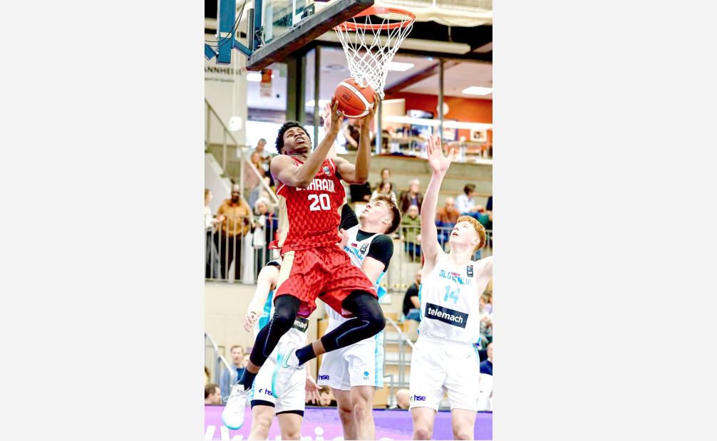 Other Sports: Slovenia ease to victory