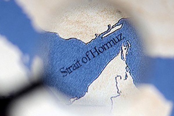 Second Oil Tanker Arrives in Iraq's Basra Port amid Iran's Closure of Strait of Hormuz