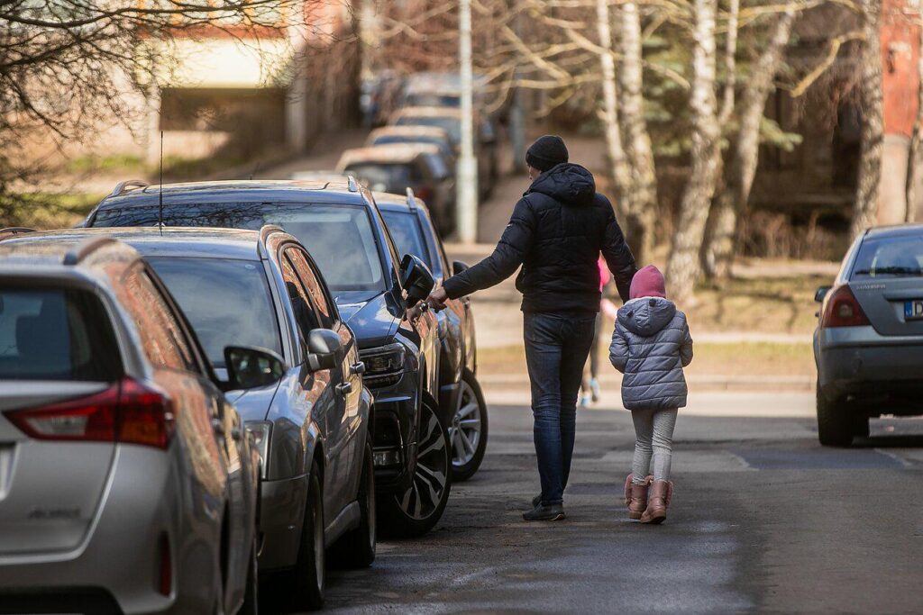 Politicians who do not shut up about the deteriorating demographic situation did not support the proposal to allow parental leave until the child turns 8