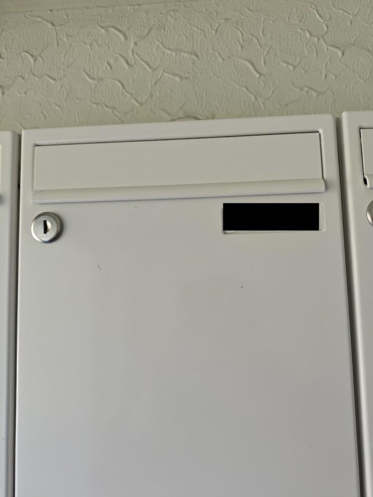 How do I open my mailbox? How do I open my mailbox?