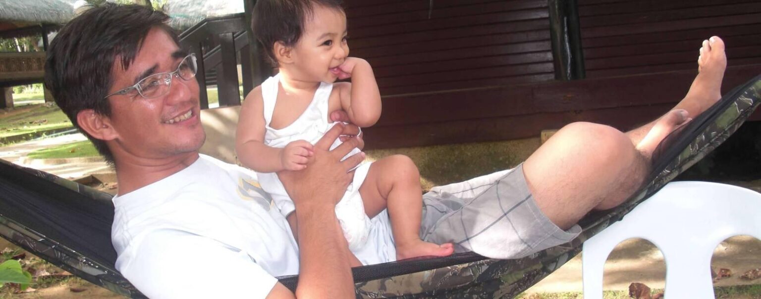 In the United States, during COVID lockdowns, dads got more time to participate in the daily, intimate tasks of child-rearing. However, according to new research from the Philippines, those fathering benefits have not outlasted the pandemic, due to precarity in the workplace and economic inequality.