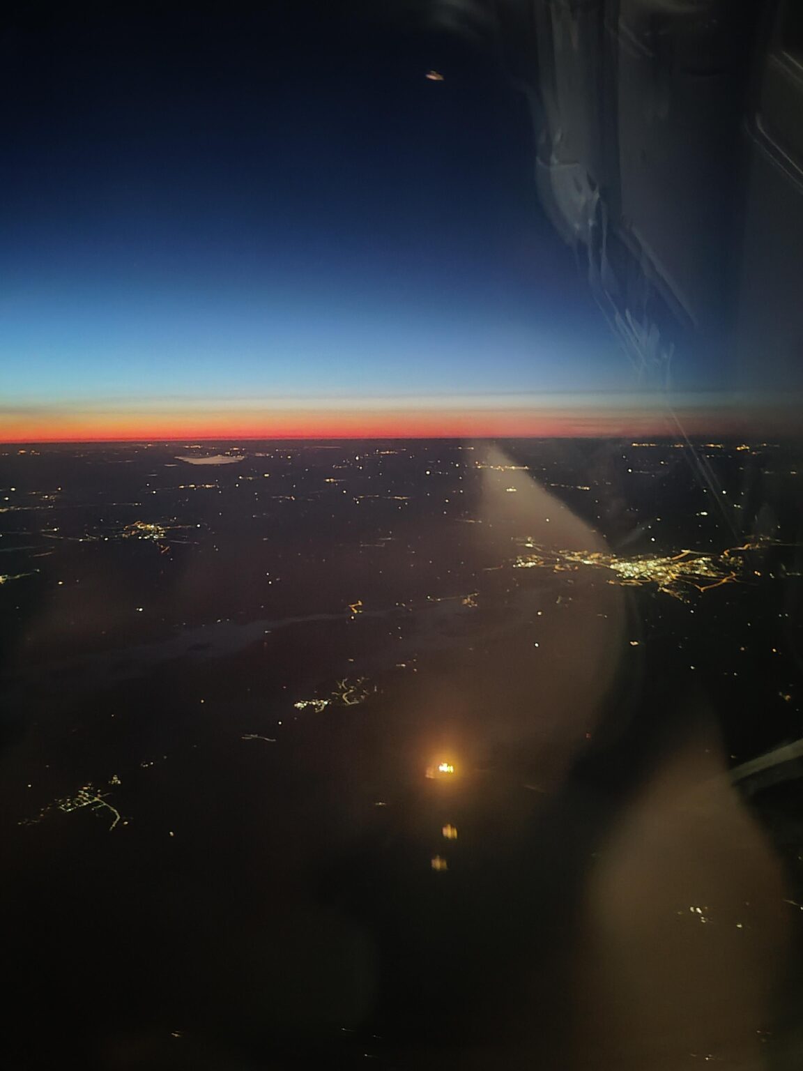 Huge light source visible below Salo, just right of Kirjakkala (I think). What might it be?