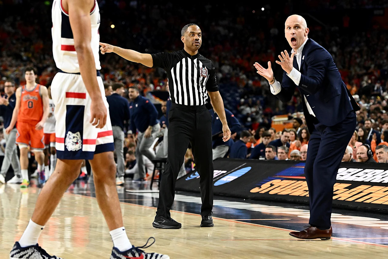 INDIANAPOLIS, INDIANA - APRIL 04: Head Coach Dan Hurley of the Connecticut Huskies reacts in the second half against the Illinois Fighting Illinni in the Final Four of the 2026 NCAA Men's Basketball Tournament at Lucas Oil Stadium on April 04, 2026 in Indianapolis, Indiana. (Photo by Brett Wilhelm/NCAA Photos via Getty Images)