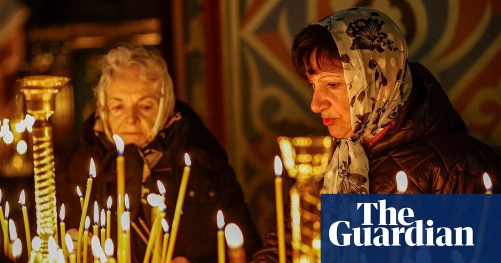 Ukraine war briefing: Easter truce falters as Russia and Ukraine exchange prisoners | Russia Ukraine war briefing: Easter truce falters as Russia and Ukraine exchange prisoners | Russia