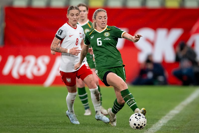 Megan Connolly of Republic of Ireland and Ewelina Kamczyk of Poland battle for the ball. Photograph: Mateusz Slodkowski/Getty