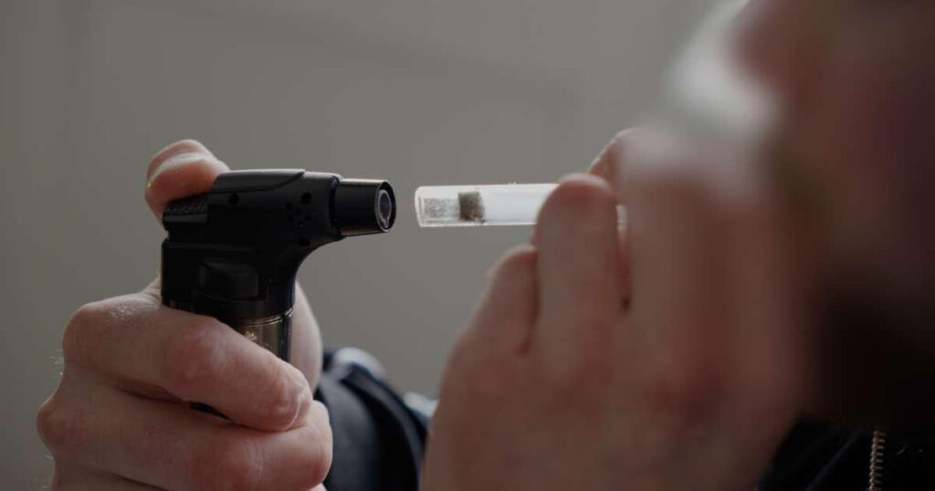 Children's epidemic in the middle of a billion-dollar war against drugs - RÚV.is