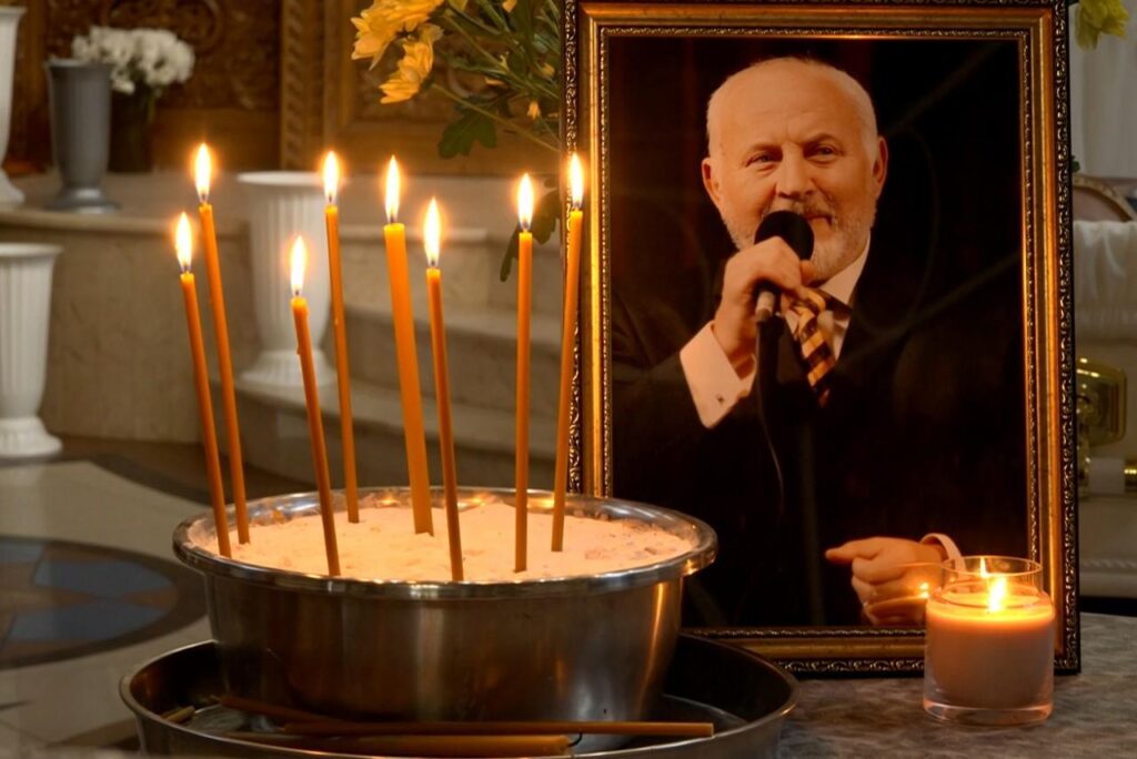 Goodbye from Master Gheorghe Urschi, at the "Saint Teodora de la Sihla" Church