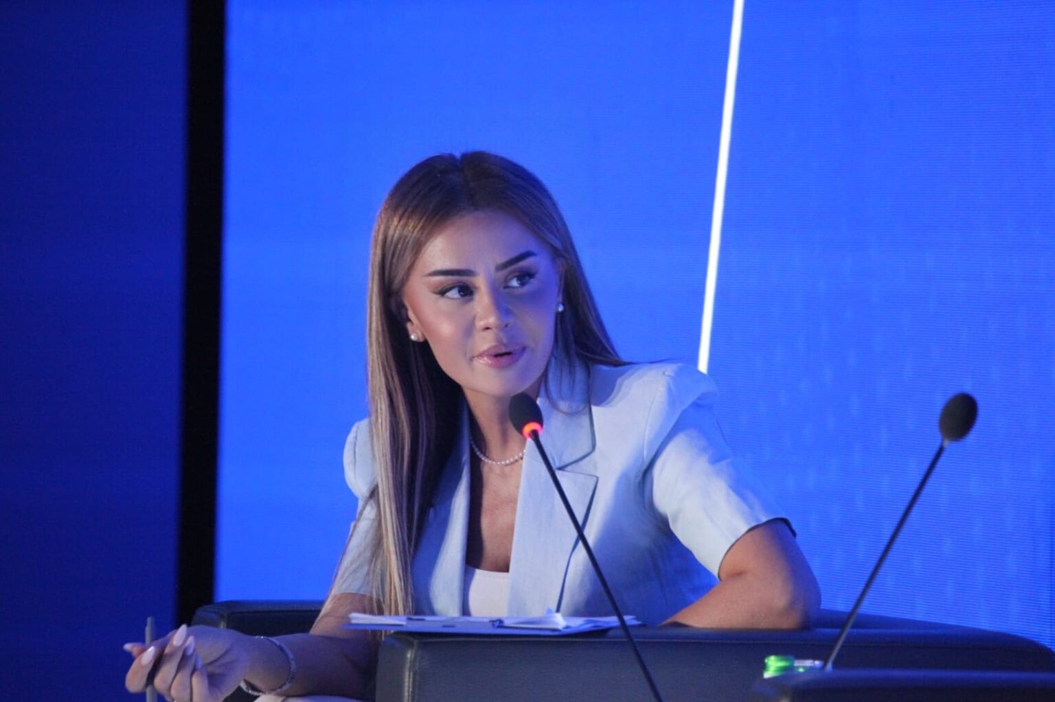 Former Kosovo Foreign Minister Meliza Haradinaj shows solidarity with Albanian students in North Macedonia, but is shocked by the comments she receives