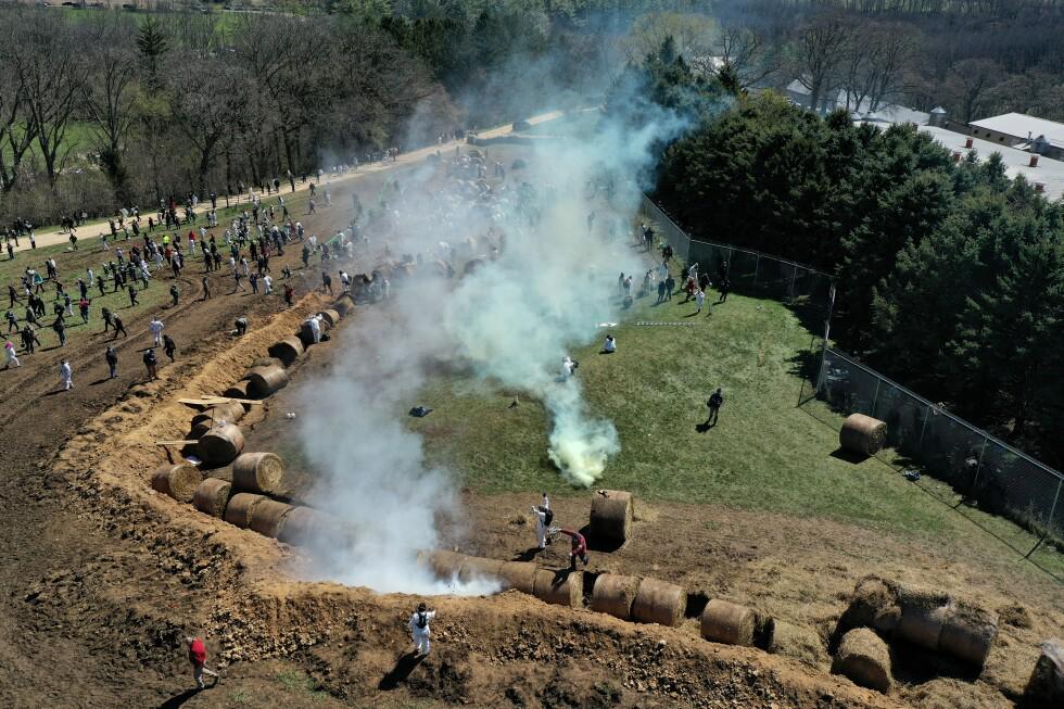 Hundreds trying to storm Wisconsin beagle research facility met with rubber bullets, pepper spray