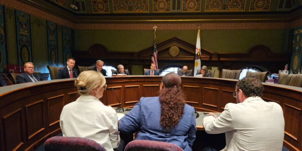 Costs of Illinois state employee health benefits continue steep rise