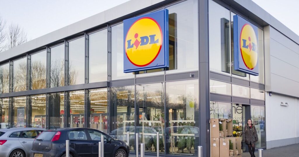 Lidl and Iceland slapped with ‘first UK supermarket’ ban over new rule Lidl and Iceland slapped with 'first UK supermarket' ban over new rule