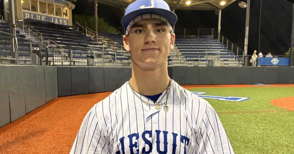 Holy Cross-Jesuit winner leads district after complete game | Prep Sports
