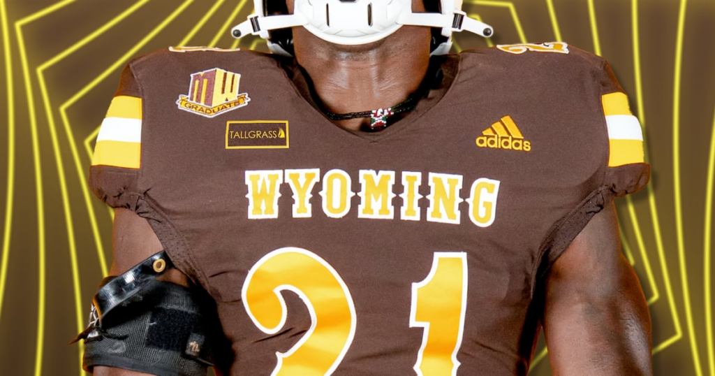 Wyoming to add jersey patch from energy company, Tallgrass