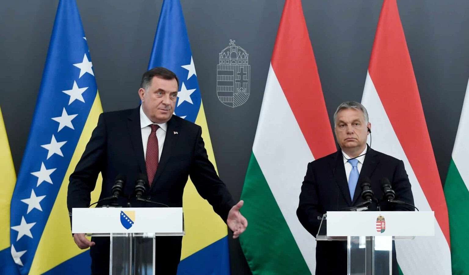 Orban’s Defeat Leaves Bosnia’s Dodik Without His Strongest EU Ally